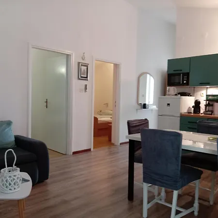 Tea Tribunj (Sibenik-Knin)