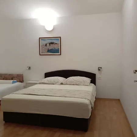 Tea Apartment *