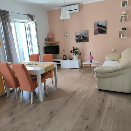 Tea Apartment Tribunj (Sibenik-Knin)